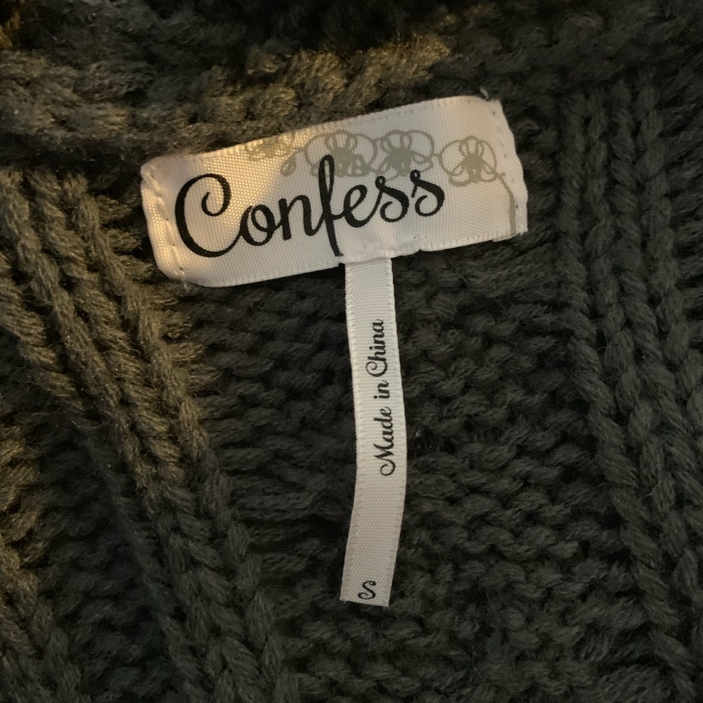 Cardigan - Picture 3 of 4